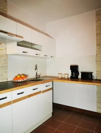 Amber I Amber Alloggio in famiglia *